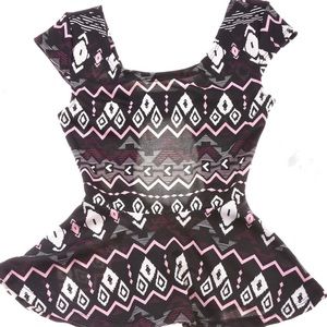 NWT Forever 21 ruffle sleeveless top black pink XS